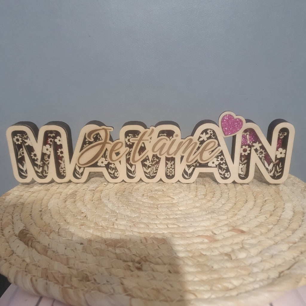 Décoration à poser bois "Maman Je t'aime à la folie" avec cœur rose