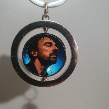 Profil du porte-clés rotatif finition argentée brillante